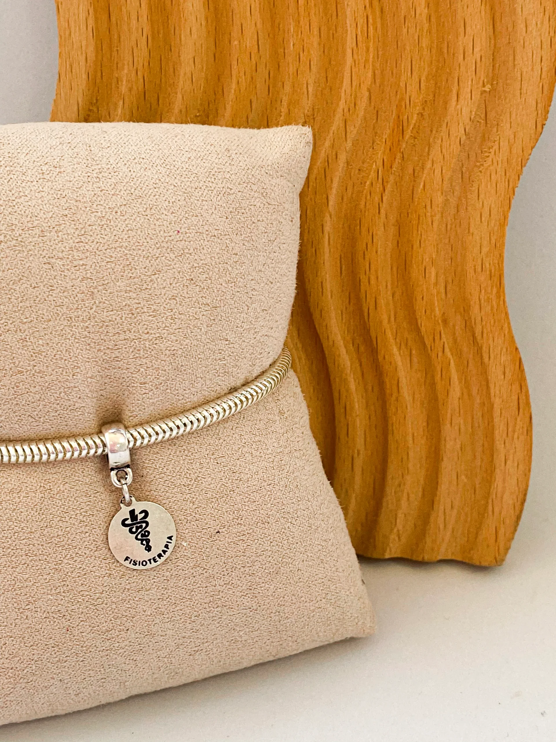 BERLOQUE MEDALHA FISIOTERAPIA