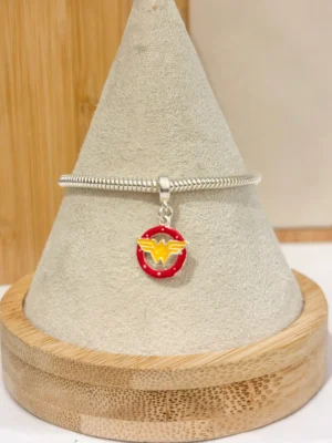 BERLOQUE FILME MULHER MARAVILHA PENDENTE