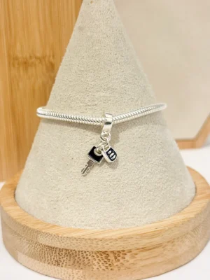 BERLOQUE CHAVE DE CARRO PENDENTE