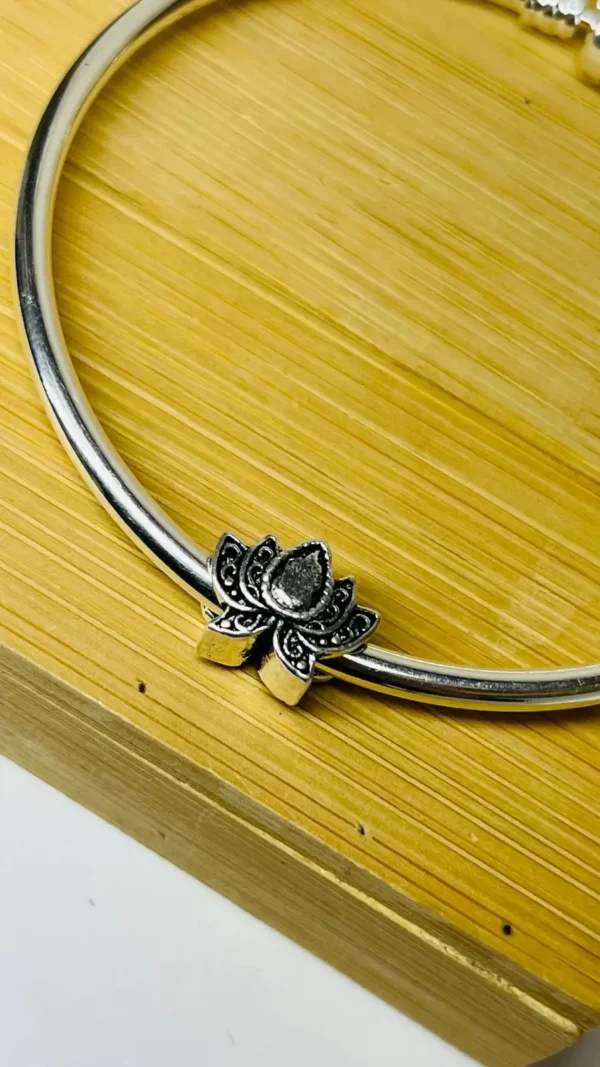 BERLOQUE FLOR DE LÓTUS