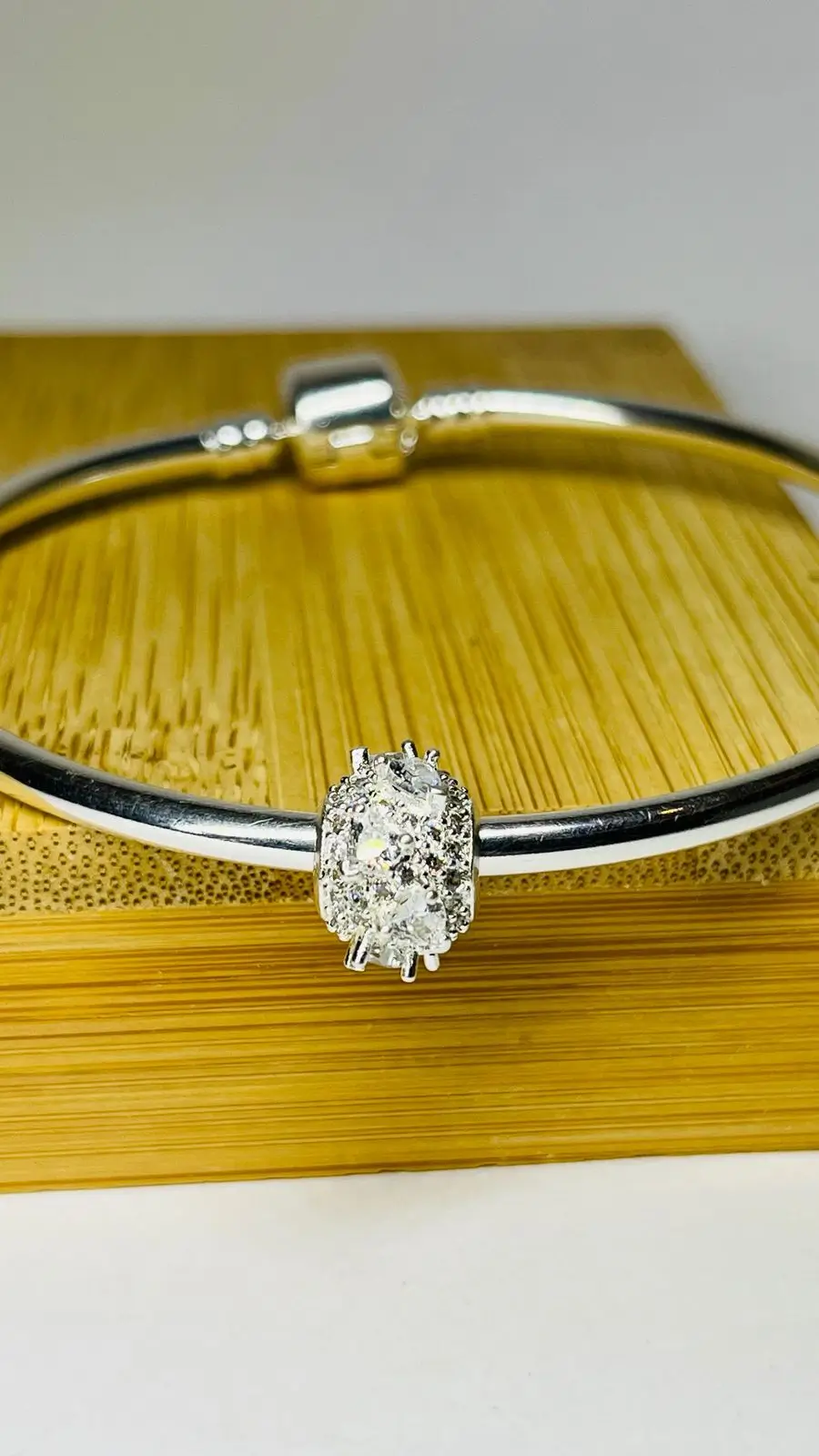 BERLOQUE ZIRCÔNIA SEPARADOR SPIKE