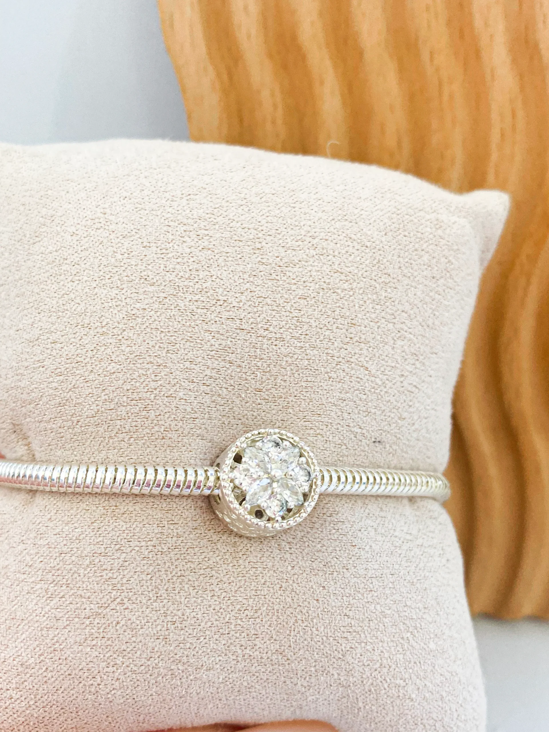 BERLOQUE ZIRCÔNIA FLOR DA AMIZADE